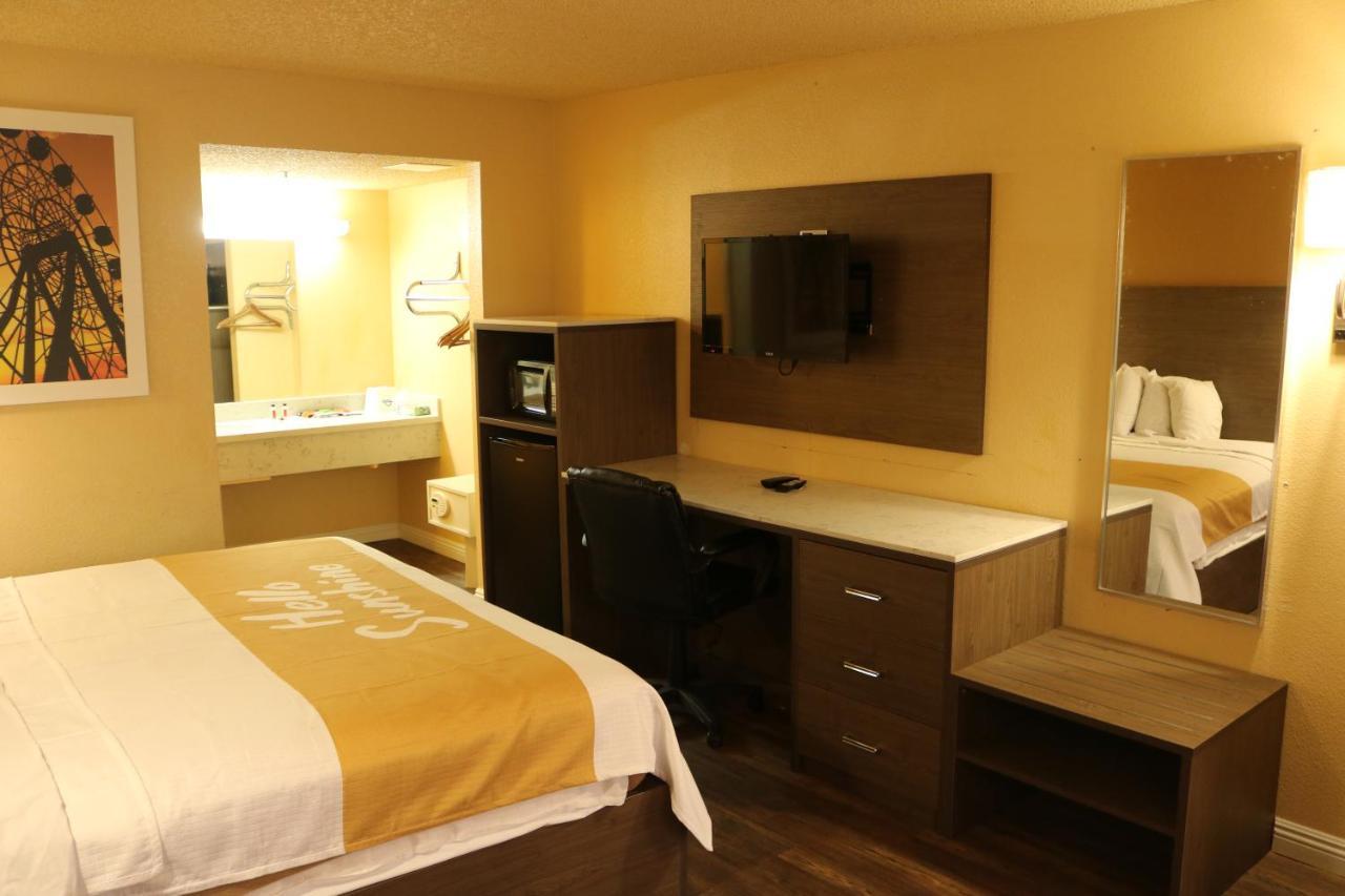 King Room - Disability Access/Non-Smoking