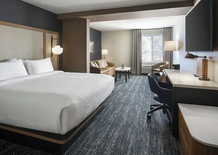 Fairfield By Marriott Inn & Suites Fresno Riverpark
